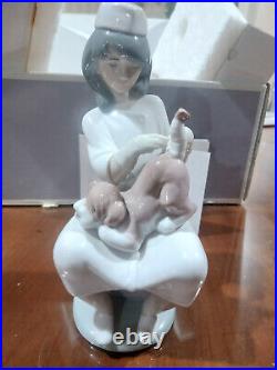 LLadro #06348 Little Veterinarian