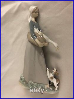 LLadro 10.5 Daisa 1977 Maiden Woman with Dog & Geese Figurine Marked