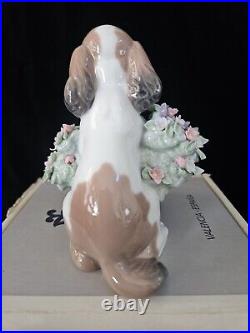 LLadro #6574 Take Me Home! Puppy Dog with Flowers Glossy Figurine With Box