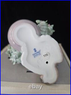 LLadro #6574 Take Me Home! Puppy Dog with Flowers Glossy Figurine With Box