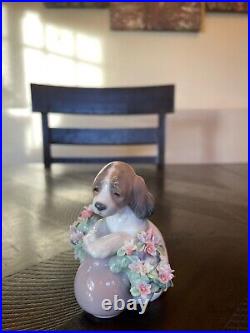 LLadro #6574 Take Me Home-Puppy Dog with Flowers Glossy Figurine with box