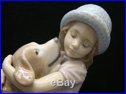 LLadro 6903 A Warm Welcome Girl with Dog figurine
