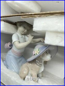 LLadro Figurine #6862 An Elegant Touch Girl Puppy Dog with Original Box 2001