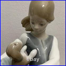 LLadro Girl Holding Puppies in Basket Little Dogs on Hip No. 1311