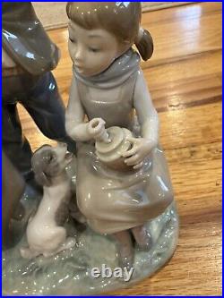 Large Lladro Christmas Carolers #1239 Glossy Porcelain Figurine Boy/Girl/Dog