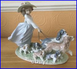 Large Lladro Prestige Figure Puppy Parade 6784 Retired