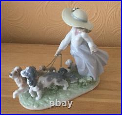 Large Lladro Prestige Figure Puppy Parade 6784 Retired