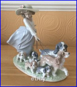 Large Lladro Prestige Figure Puppy Parade 6784 Retired