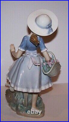 Large Retired Lladro 4920 Mirth In The Country Girl Running With Dog Figurine