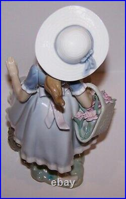 Large Retired Lladro 4920 Mirth In The Country Girl Running With Dog Figurine