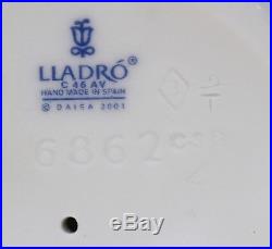 Lladró An Elegant Touch Porcelain Figurine Dog in Hat & Girl w Box #6862