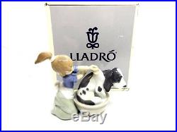 Lladro 05455 Bashful Bather Girl Dog Puppy Lavando Al Perro Figurine (elm)