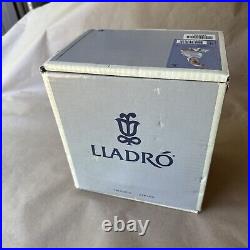 Lladro 05466 Chit Chat Girl On Phone With Dalmatian Dog, Artist Signed, Mint, ? Box