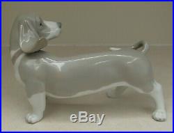 Lladro 1066 Bassett adorable Basset Hound puppy dog MWOB, RV$530