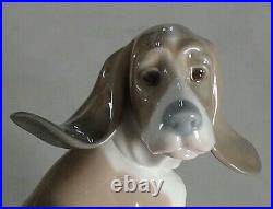 Lladro 1066 Bassett adorable Basset Hound puppy dog MWOB, RV$530