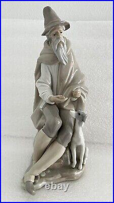 Lladro 1094 Old Shepherd with begging puppy dog. Pristine 10.5 Tall