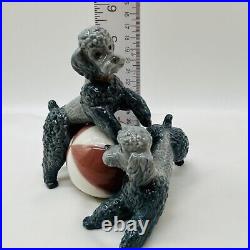 Lladro #1258 Poodles Playing with Beachball Playful Dogs Gloss Finish RETIRED