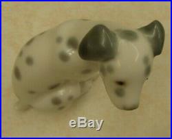 Lladro 1260 Dalmatian Dalmatian puppy dog sitting MWOB, RV$525