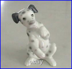 Lladro 1262 Dalmatian Dalmatian puppy dog begging/shaking MWOB, RV$495