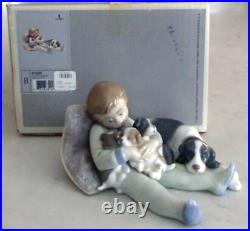 Lladro 1535 Sweet Dreams boy w 3 puppies & Momma dog looking on MIB, RV$270