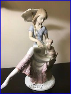 Lladro 1989 Picture Perfect Society figurine #7612 Lady Dog Parasol