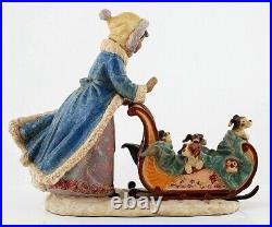 Lladro 2234M Playful Push Lladro Winter Eskimo Dogs Sleigh w Box