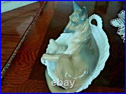 Lladro # 4731 German Shepherd With Pup