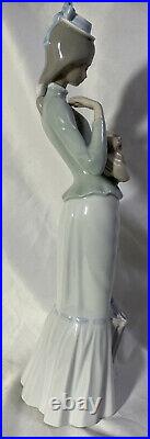 Lladro #4893 A WALK WITH THE DOG 15 TALL