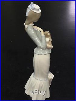 Lladro 4893 A Walk with The Dog Woman w Pekingese Dog Porcelain Figurine 14 3/4