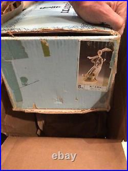 Lladro 4914 Woman, Shaw & Dog w Parasol Umbrella RETIRED 17 Original Box, MINT