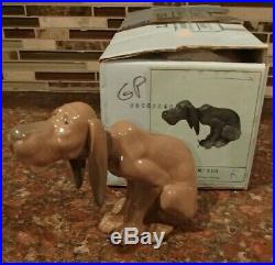 Lladro 5111 Timid Dog adorable bloodhound puppy sitting MIB, RV$495