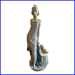 Lladro 5174 Couplet Lady 1920s Art Deco Flapper Girl with Dog 1985 Mint