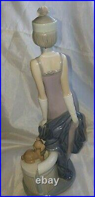 Lladro #5174 Couplet Lady Bnib Dog 1920's Flapper Retired J10e