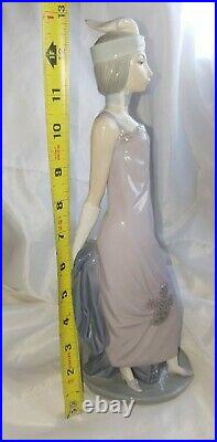 Lladro #5174 Couplet Lady Bnib Dog 1920's Flapper Retired J10e