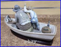Lladro 5215 Fishing with Gramps with Grandfather Boy & Dog Figurine Pre-owned