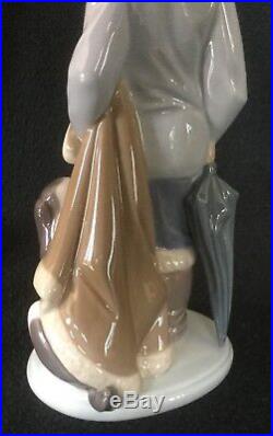 Lladro #5220 Boy And Dog In Winter. Brand New