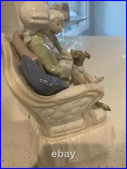 Lladro #5229 Story Time Brand Girl Boy Couch Dog Rare! Retired! Free Shipping