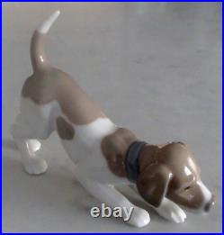 Lladro 5348 On the Scent beagle puppy dog on the hunt MWOB, RV$460