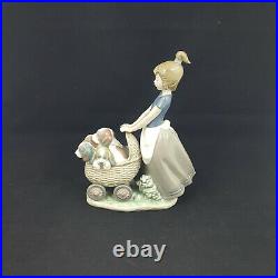 Lladro 5364 Litter Of Fun