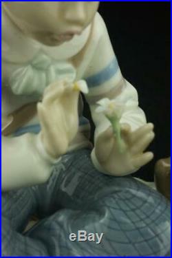Lladro #5450 I Hope She Does with Original Box First Issued 1987 Glazed Finish