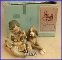 Lladro 5456 New Playmates boy w 4 puppies & Momma dog looking on MIB, RV$415