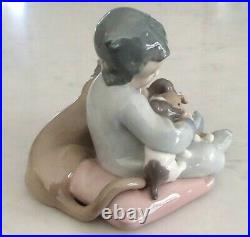 Lladro 5456 New Playmates boy w 4 puppies & Momma dog looking on MIB, RV$415