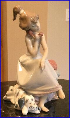 Lladro 5466 Chit-Chat Girl Talking On Phone with Dalmatian Dog Mint Condition