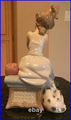 Lladro 5466 Chit-Chat Girl Talking On Phone with Dalmatian Dog Mint Condition