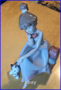 Lladro 5466 Chit-Chat Girl Talking On Phone with Dalmatian Dog Mint Condition