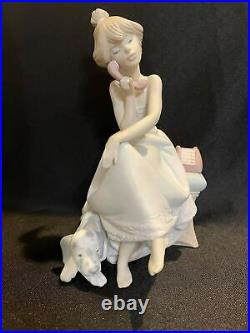 Lladro #5466 Chit Chat Girl With Dog On The Phone No Matte Finish