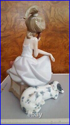 Lladro #5466 Chit Chat Porcelain Girl On Phone with Dalmatian Vintage 1988 NIB