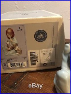 Lladro #5640 Cat Nap Brand New In Box Girl Holding Kitten Cat Puppy Dog Save$ Fs