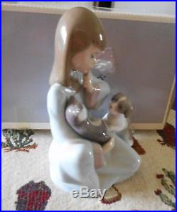 Lladro #5640-cat Nap Original Box Mint Condition Girl With Cat And Dog
