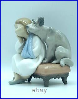 Lladro 5706 We Can't Play Girl Dog Injured Retired EUC